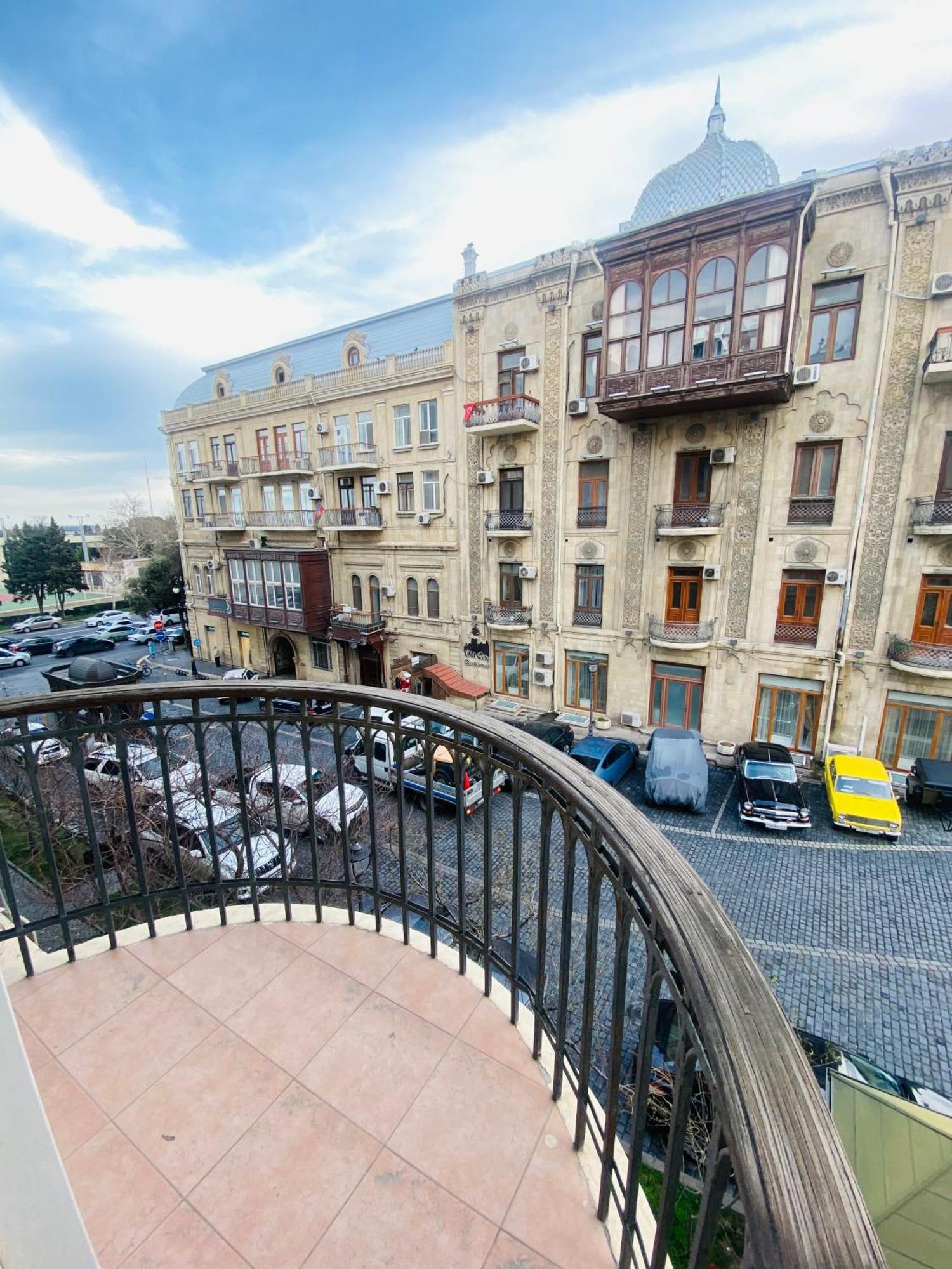 Four Seasons Apartment By Baku Housing Buitenkant foto